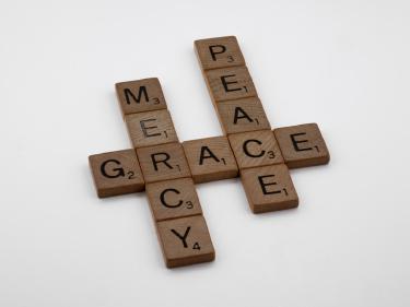 Credit Card Grace Periods: Pay No Interest Legally